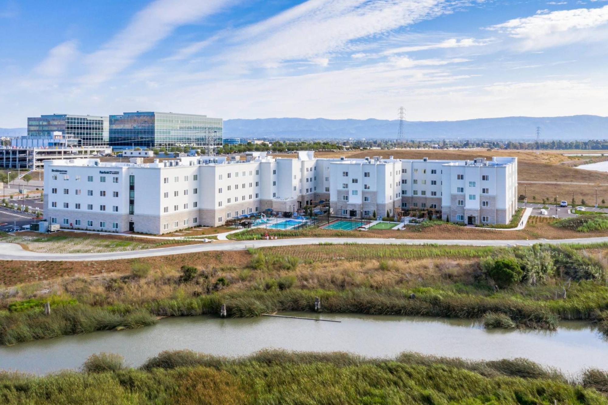 Fairfield Inn & Suites By Marriott San Jose North/Silicon Valley Exterior foto